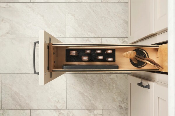 5" Craftsman Collection Solid Maple Knife Block Pullout Organizer w/ Black Accents and BLUM Soft-Close Slides 