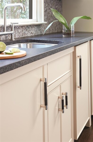 Esquire Appliance Pull 12" Polished Nickel/Black Bronze
