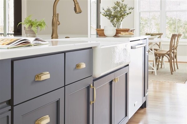 Highland Ridge Pull 3" CC Champagne Bronze