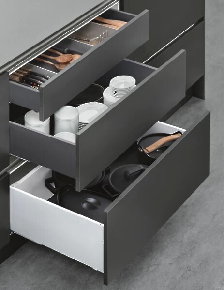 Metallic Grey SGS Double Wall Slim Box System 8" H x 18" L - Soft Close