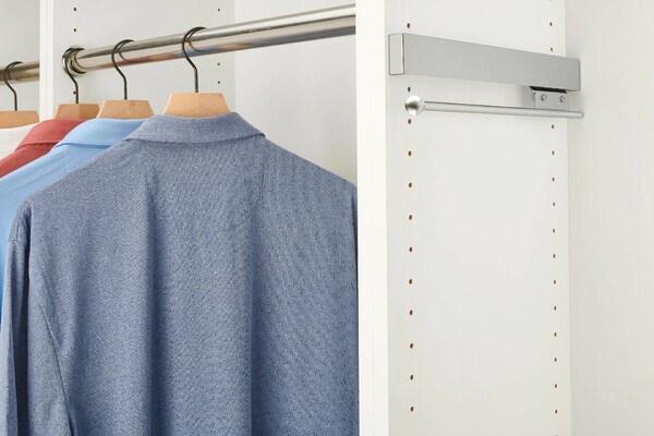 Rev-A-Shelf - Deluxe Slide Valet Rod - Chrome